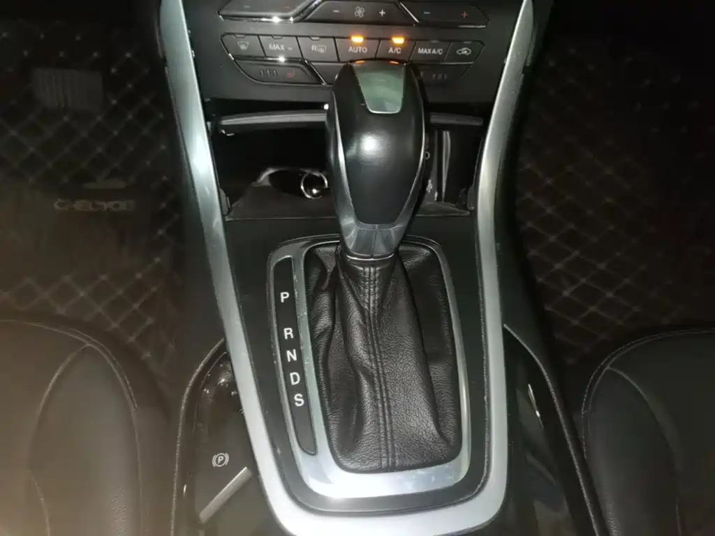 Ford Edge — миниатюра 14