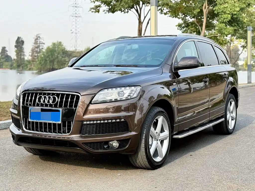 Audi Q7 2015