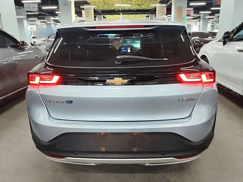 Chevrolet Menlo — миниатюра 6