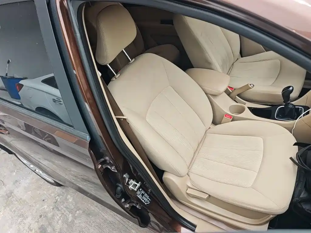 Baojun 730 — миниатюра 25