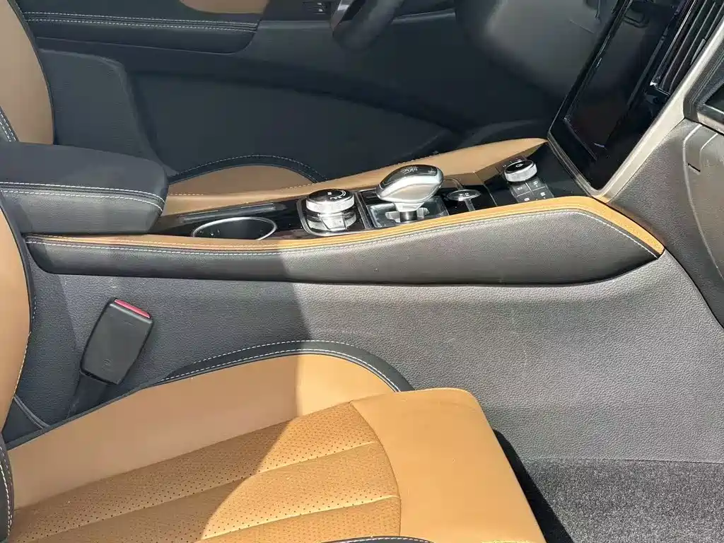 BYD Qin NEV — миниатюра 8