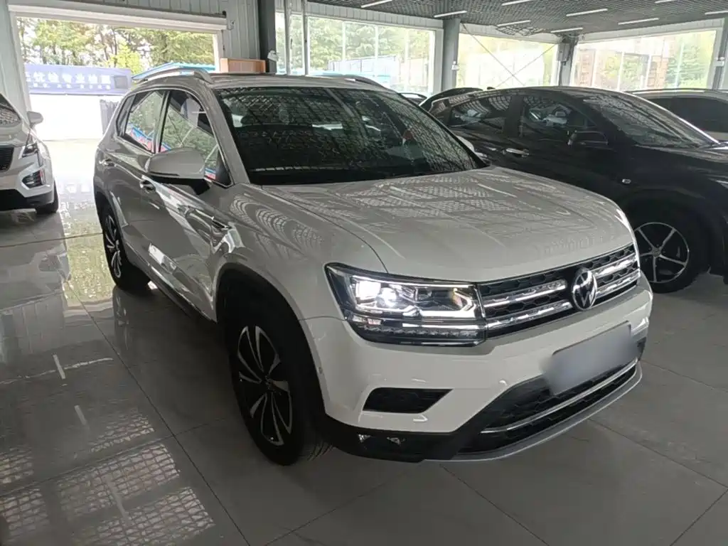 Volkswagen Tharu — миниатюра 4