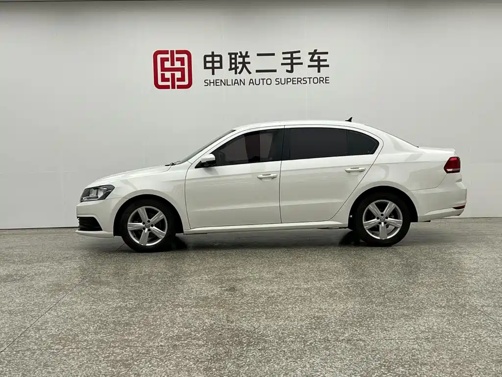 Volkswagen Lavida — миниатюра 3