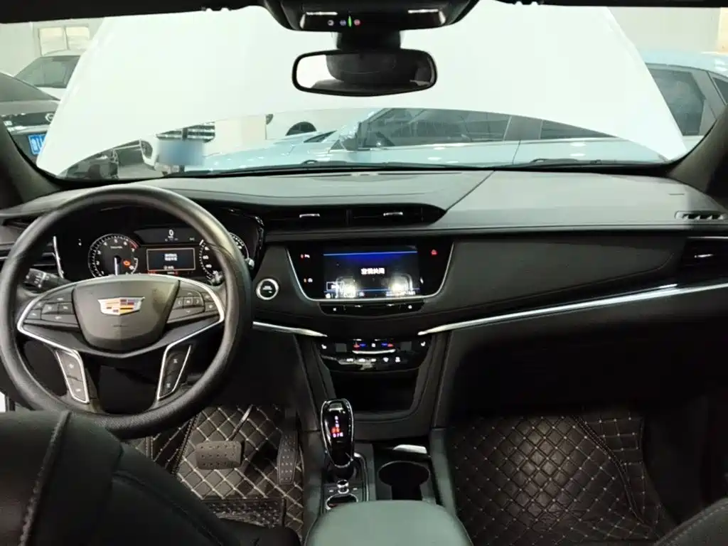Cadillac XT5 — миниатюра 10