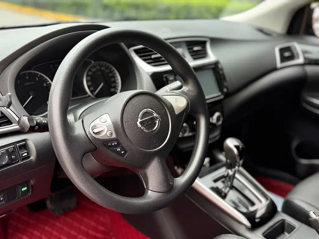 Nissan Sylphy 2016 1.6XL CVT Luxury