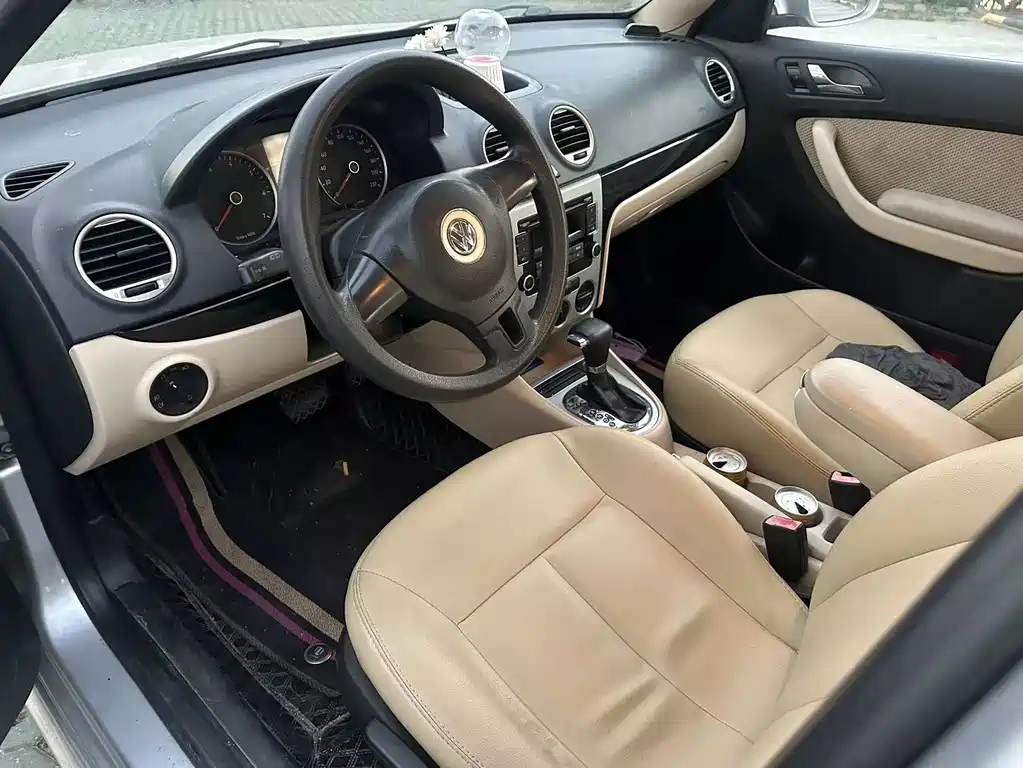 Volkswagen Lavida — миниатюра 4