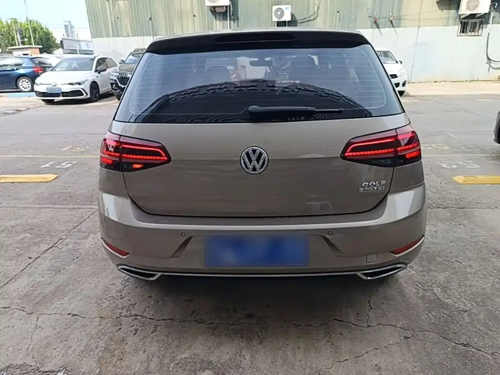 Volkswagen Golf — миниатюра 6