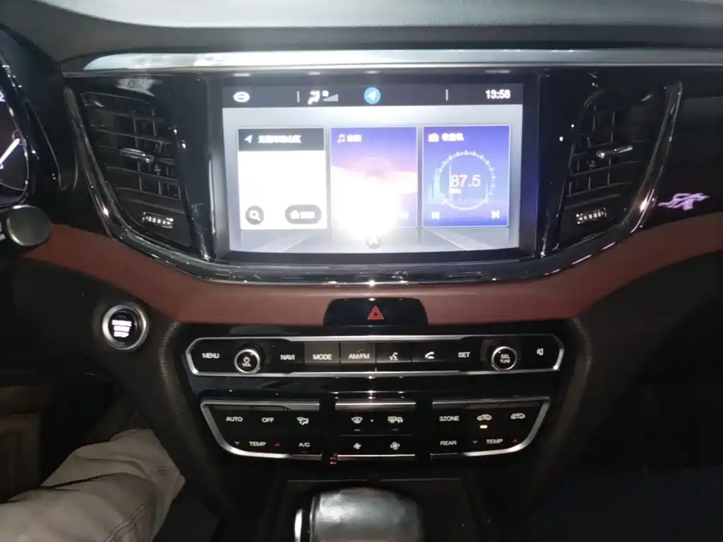 GAC Motor Trumpchi GS8 — миниатюра 13