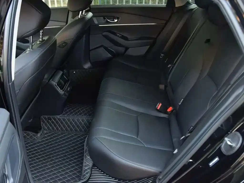 Honda Accord — миниатюра 9