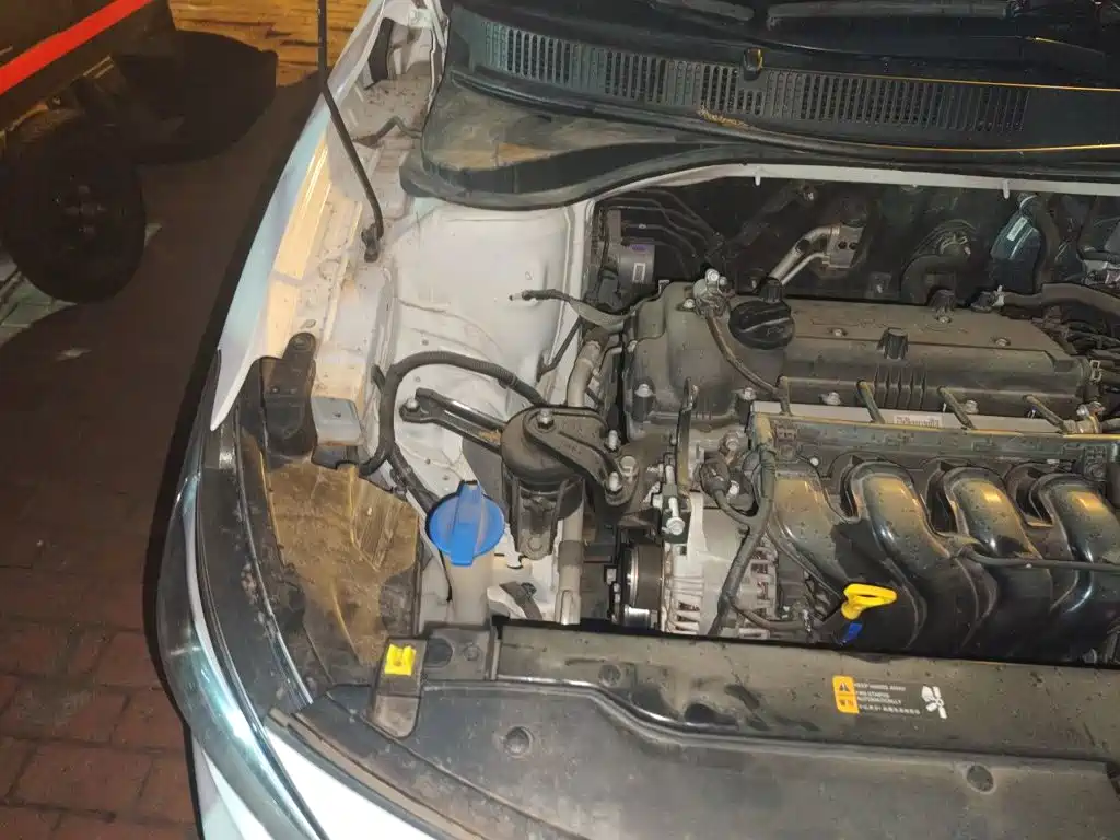 Hyundai Elantra — миниатюра 20