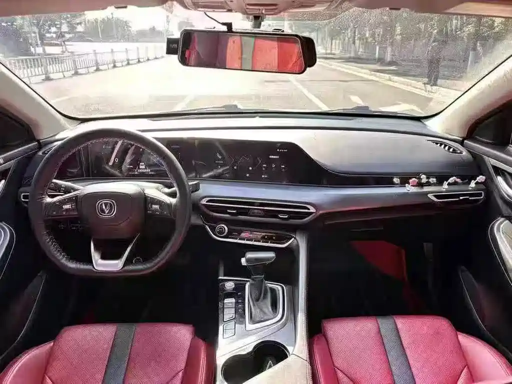 Changan Eado — миниатюра 6