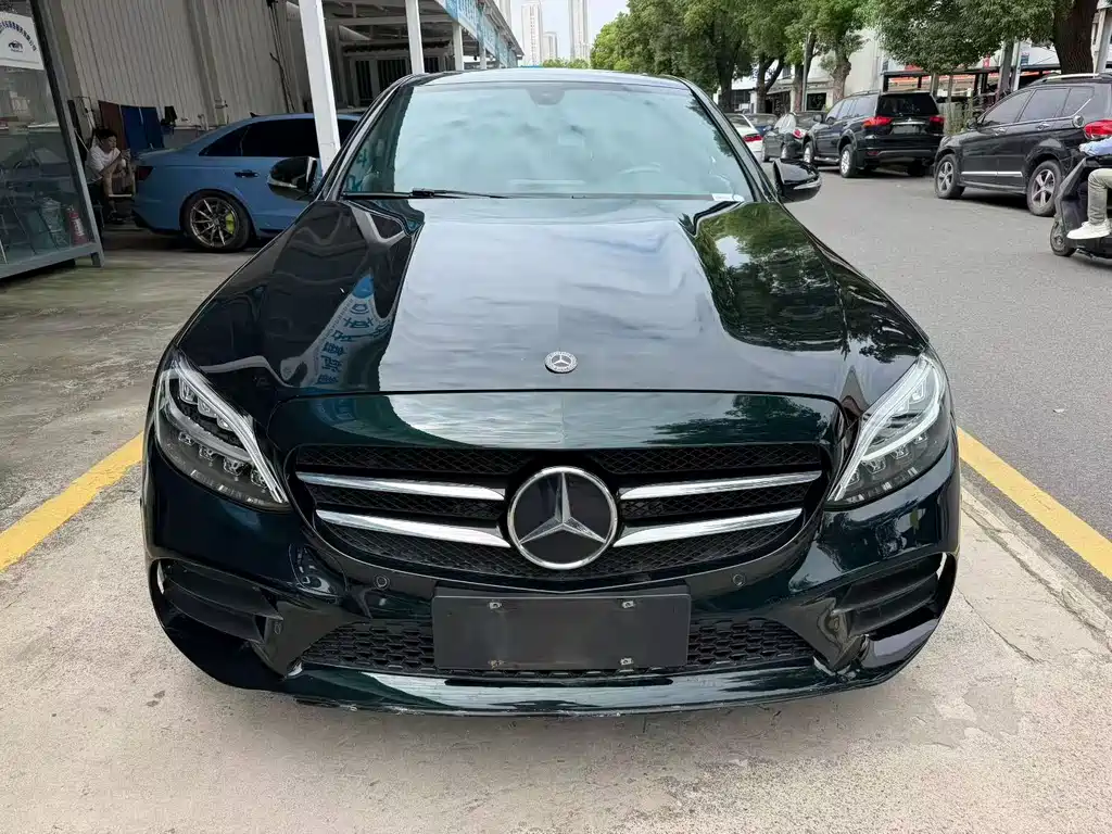 Mercedes-Benz C-Class — миниатюра 2