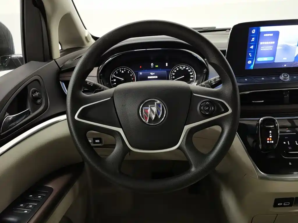 Buick GL8 — миниатюра 11