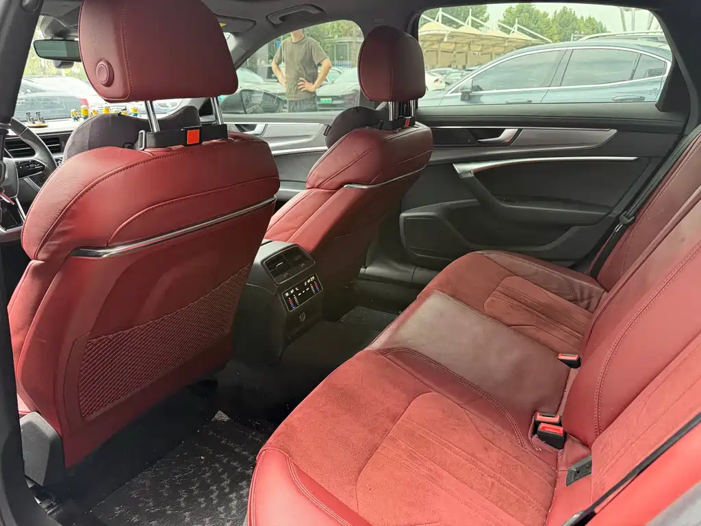 Audi A6L — миниатюра 5