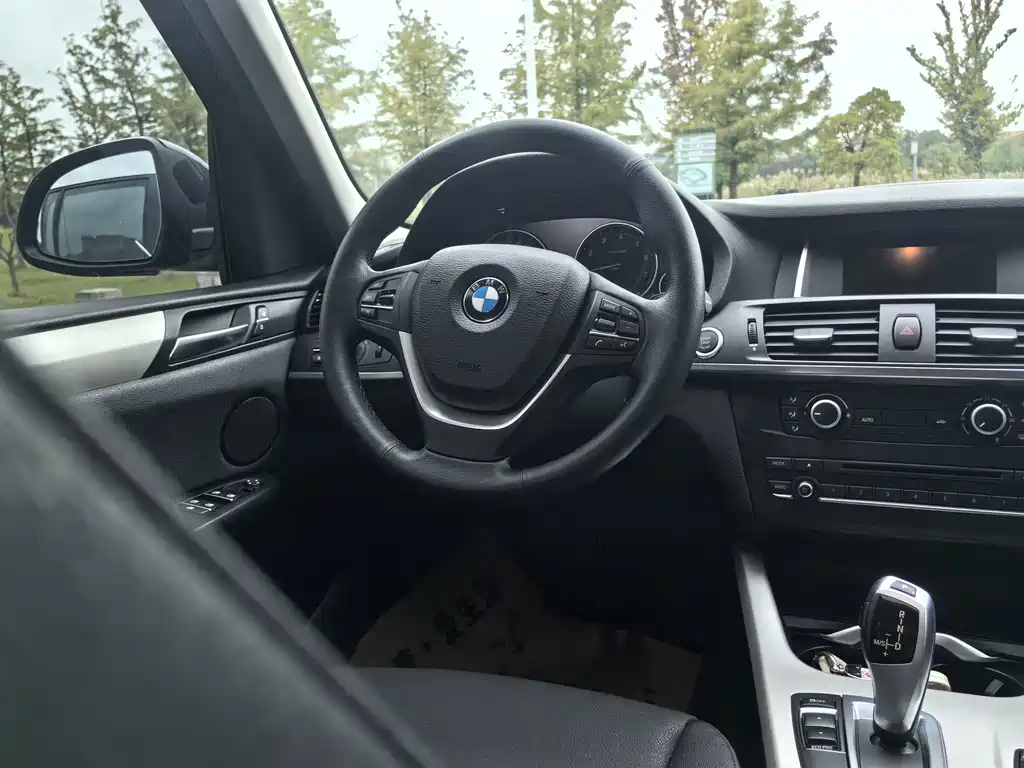 BMW X3 (Import) — миниатюра 12
