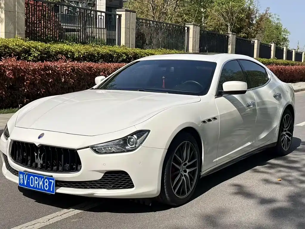 Maserati Ghibli 2015