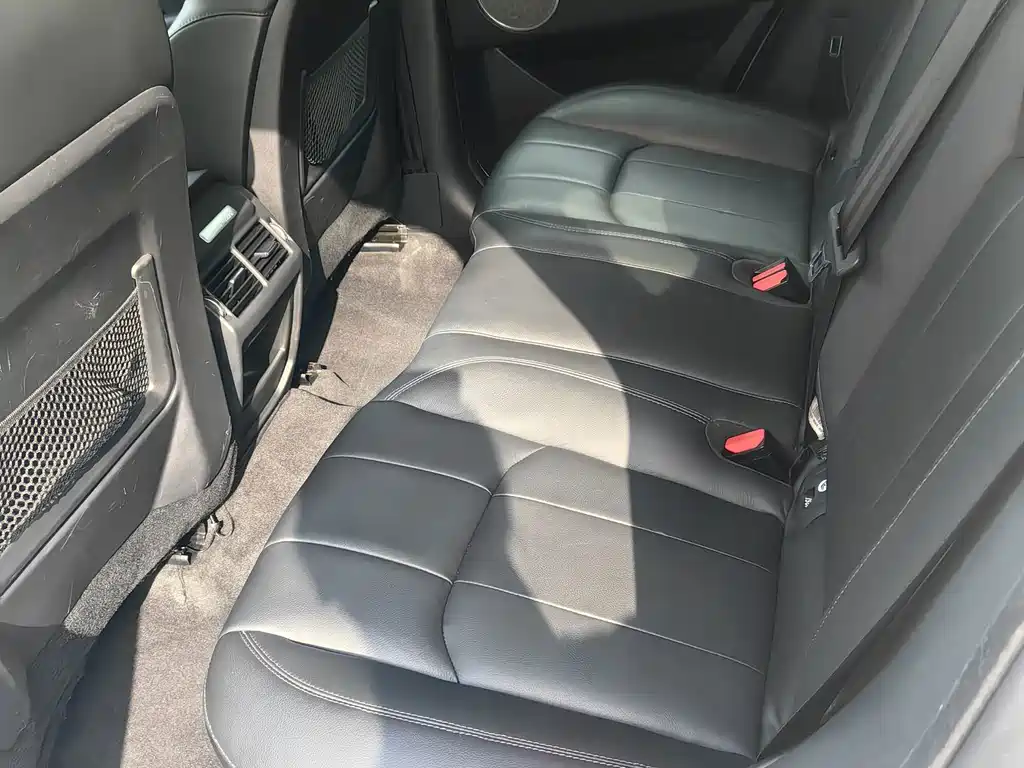 Land Rover Evoque — миниатюра 7