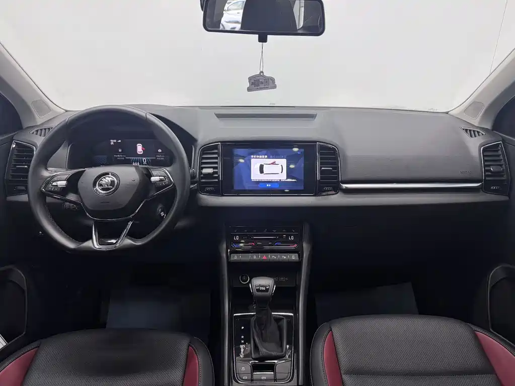 Skoda Karoq — миниатюра 20