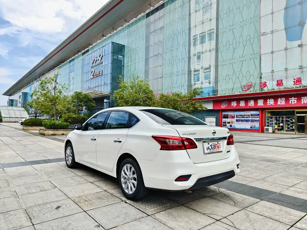 Nissan Sylphy — миниатюра 4