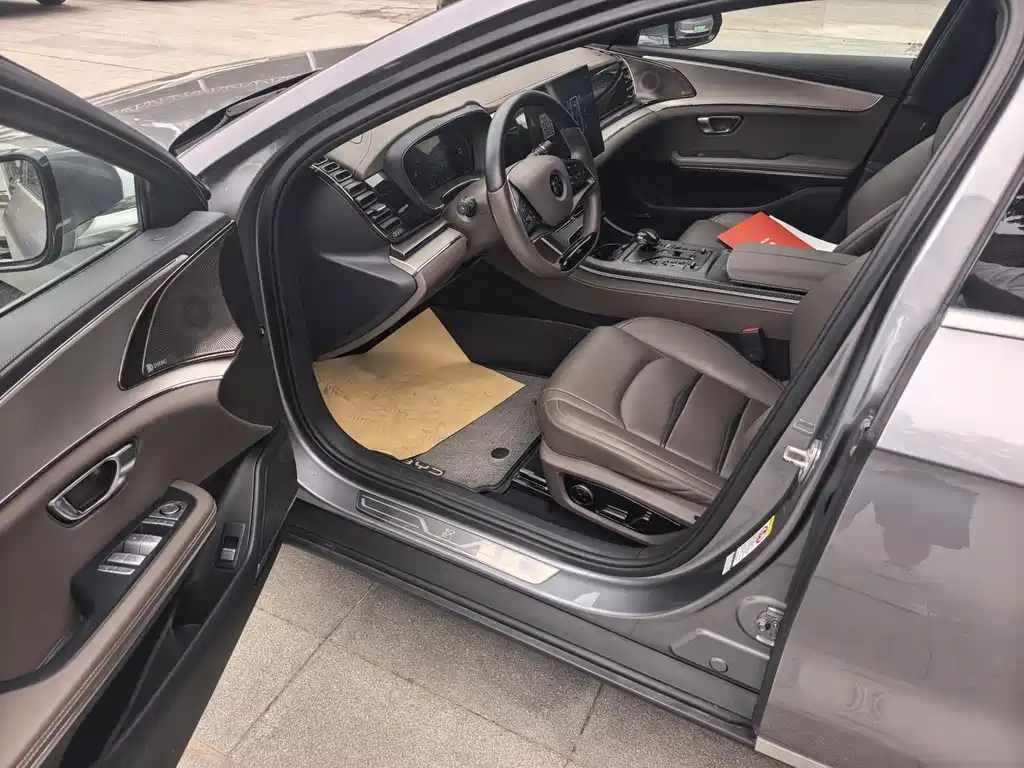 BYD Han — миниатюра 4