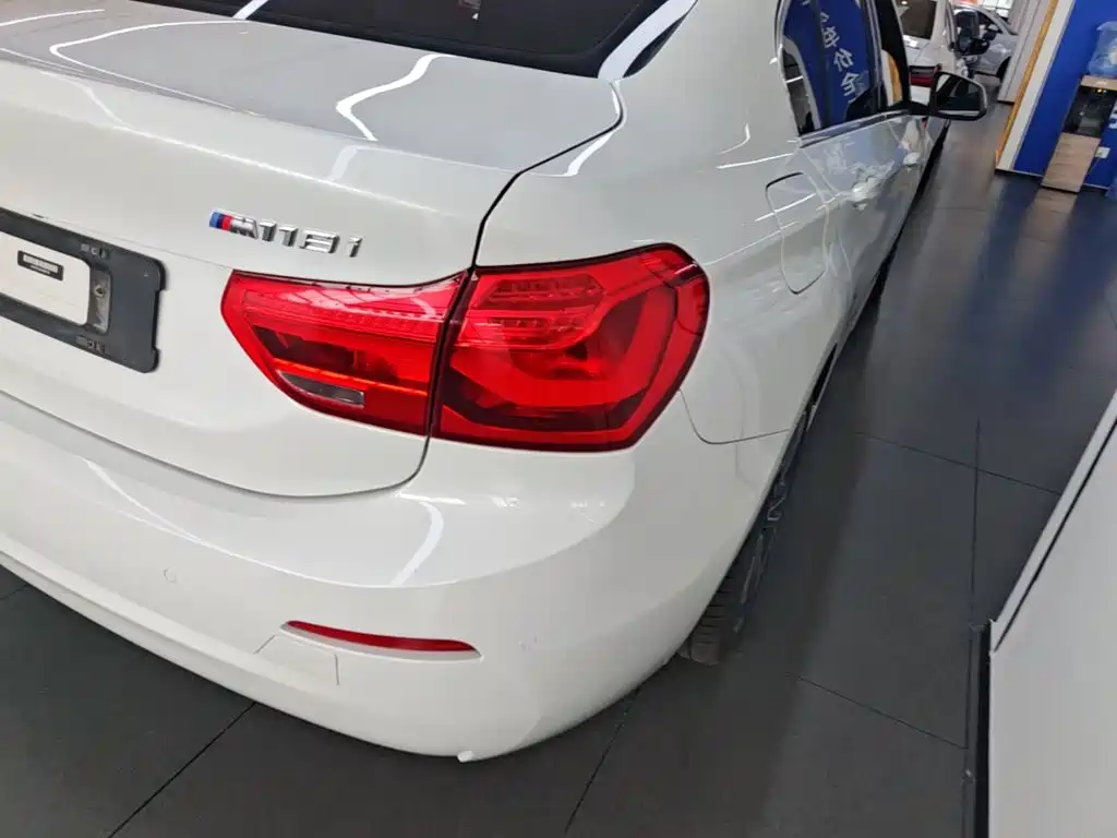 BMW 1 Series — миниатюра 8