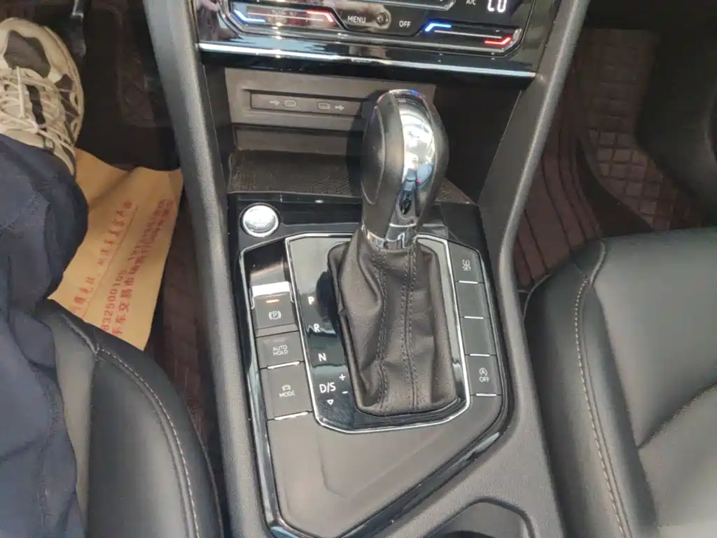 Volkswagen Tharu — миниатюра 14