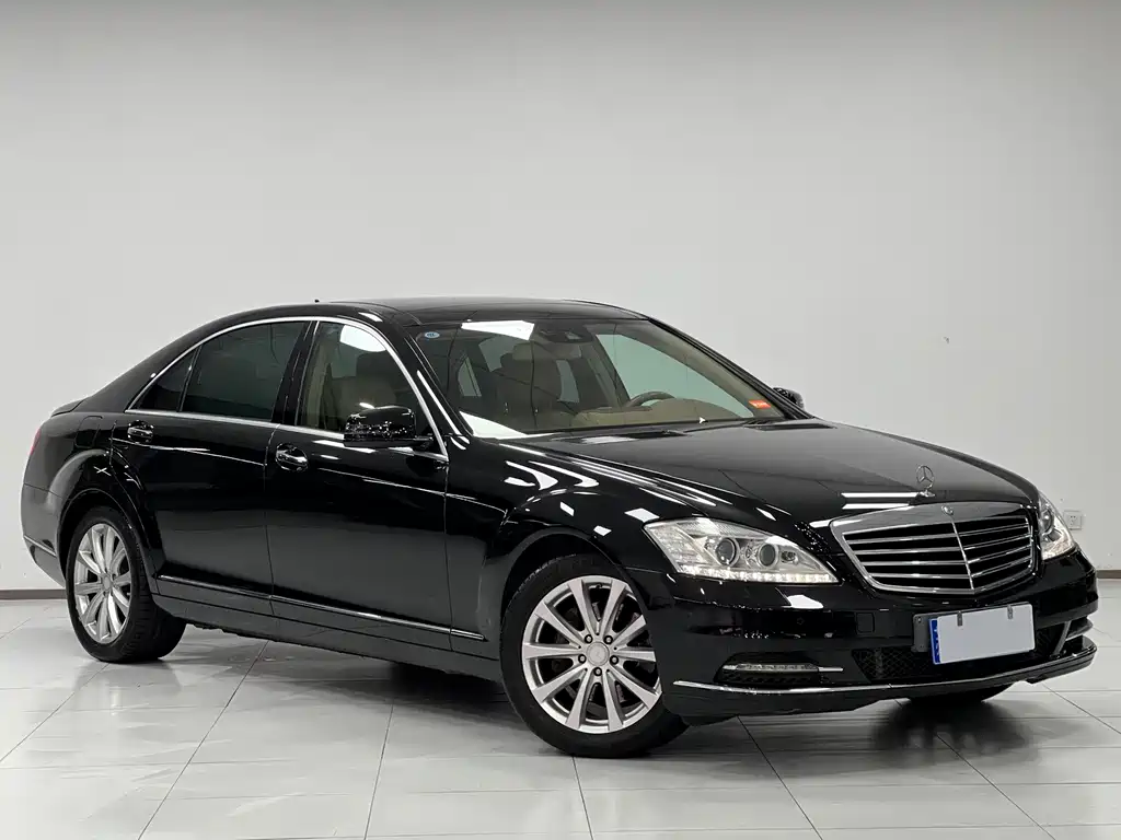 Mercedes-Benz S-Class — миниатюра 3