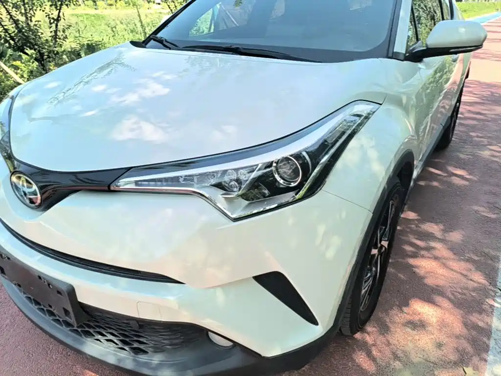 Toyota C-HR — миниатюра 24