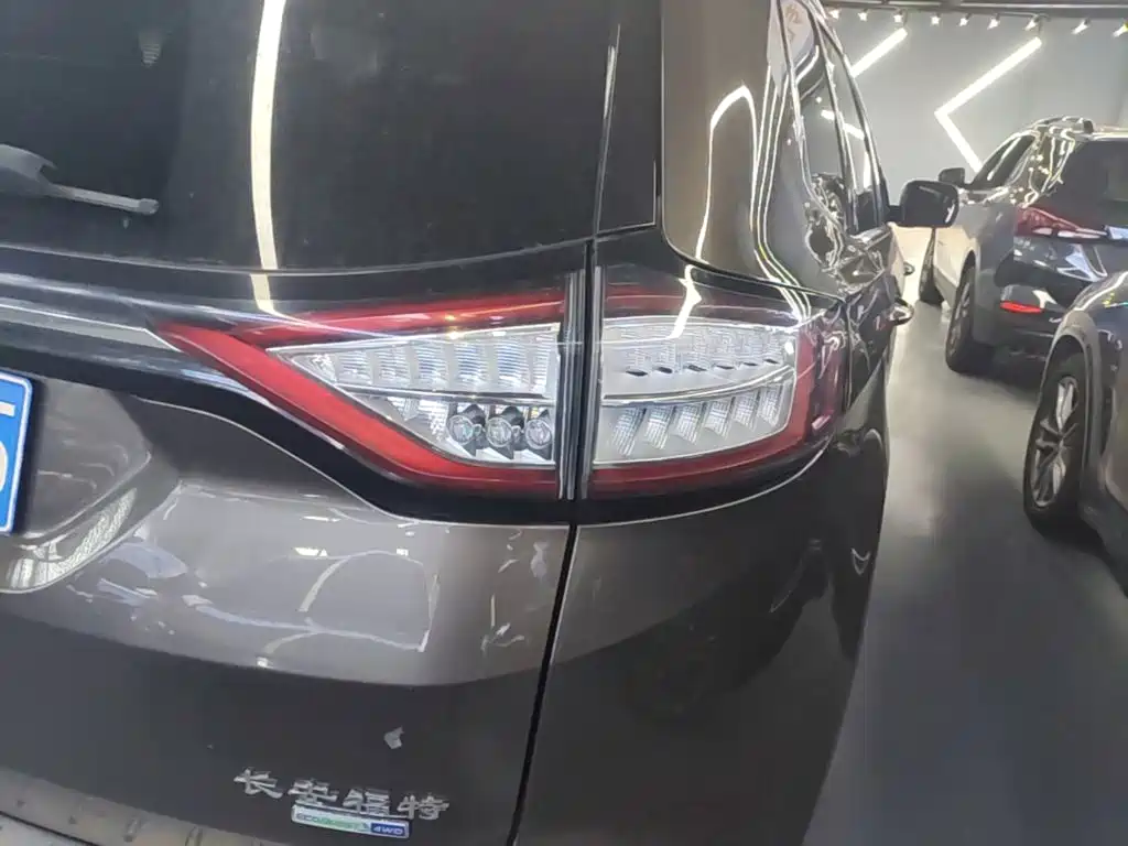 Ford Edge 2017 EcoBoost 245 Flagship 7 мест