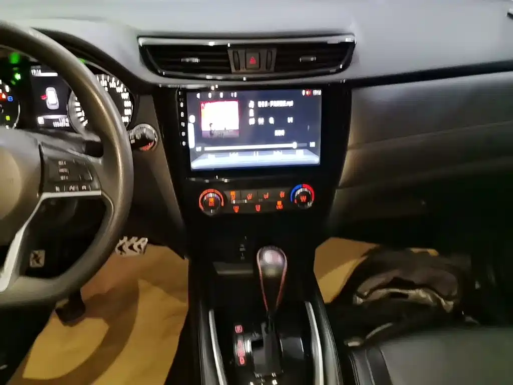 Nissan X-Trail — миниатюра 13