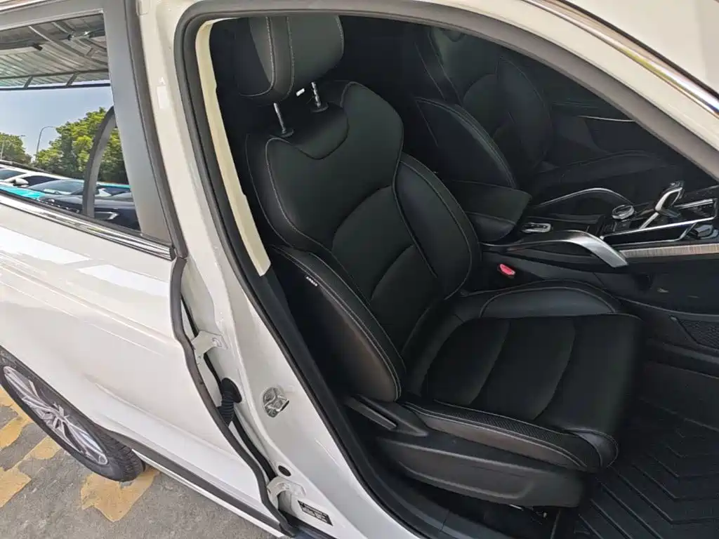 Geely Boyue — миниатюра 25