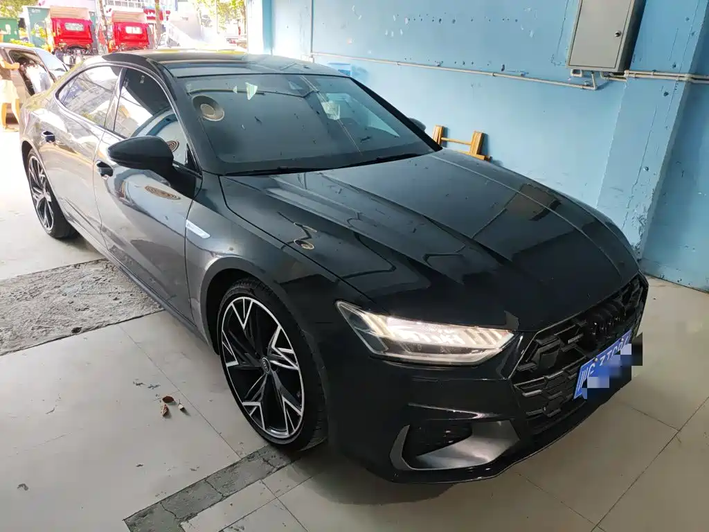 Audi A7L 2024 45 TFSI quattro