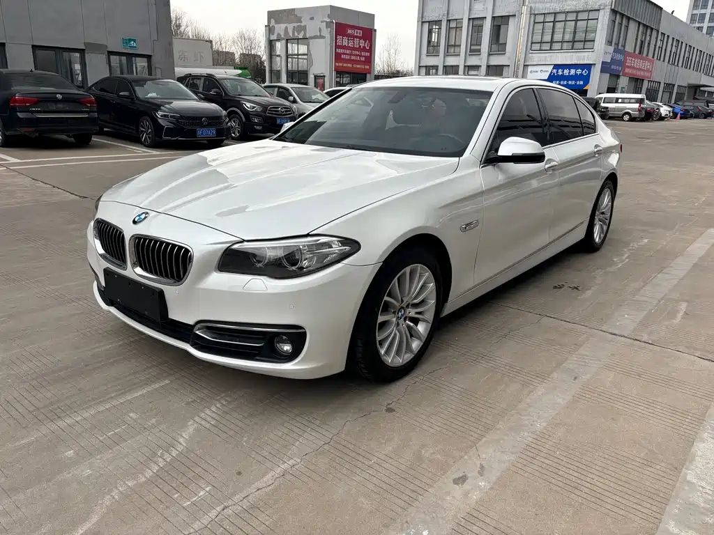 BMW 5 Series 2016