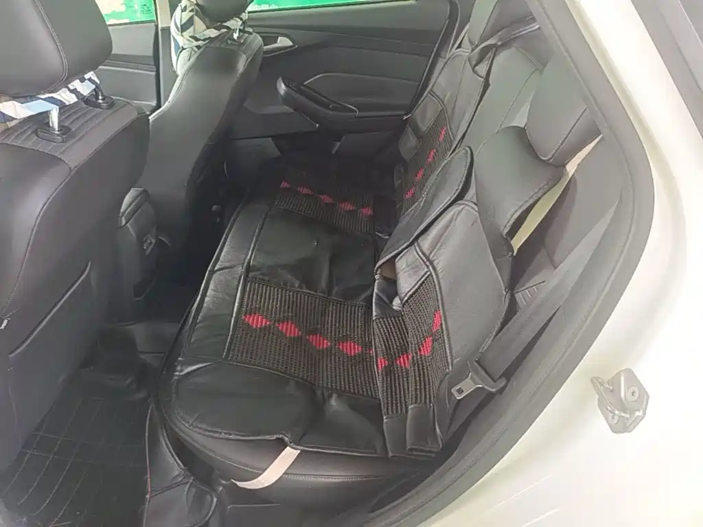 Ford Focus — миниатюра 17