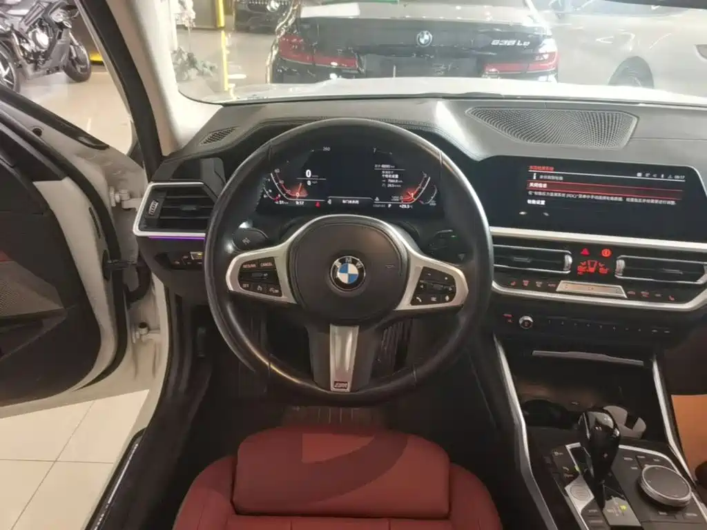 BMW 3 Series — миниатюра 11