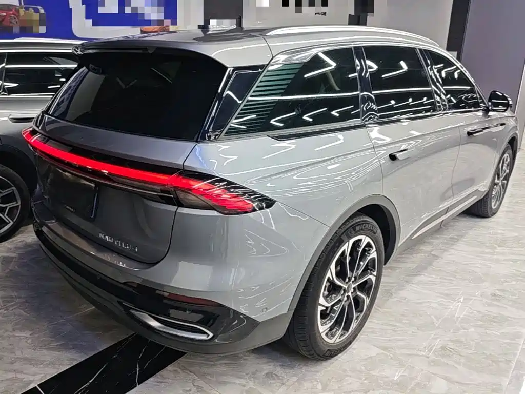 Lincoln Nautilus — миниатюра 7