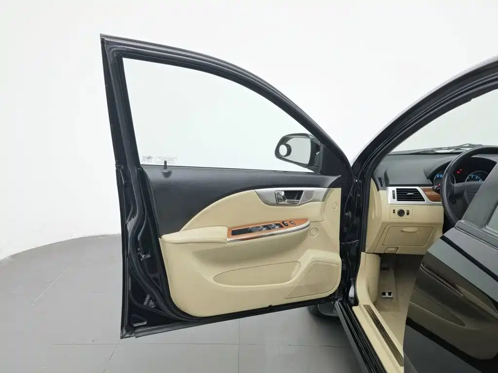 Buick Excelle — миниатюра 8