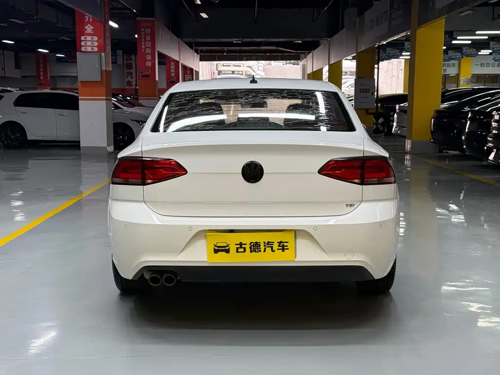Volkswagen Lamando — миниатюра 6