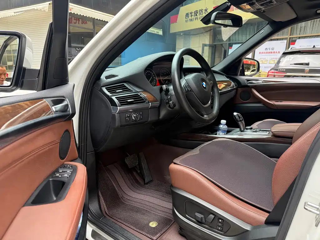 BMW X5 (Import) — миниатюра 8
