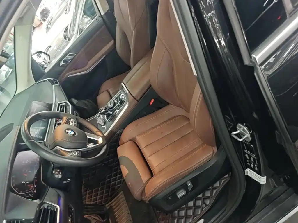 BMW X5 (Import) — миниатюра 15