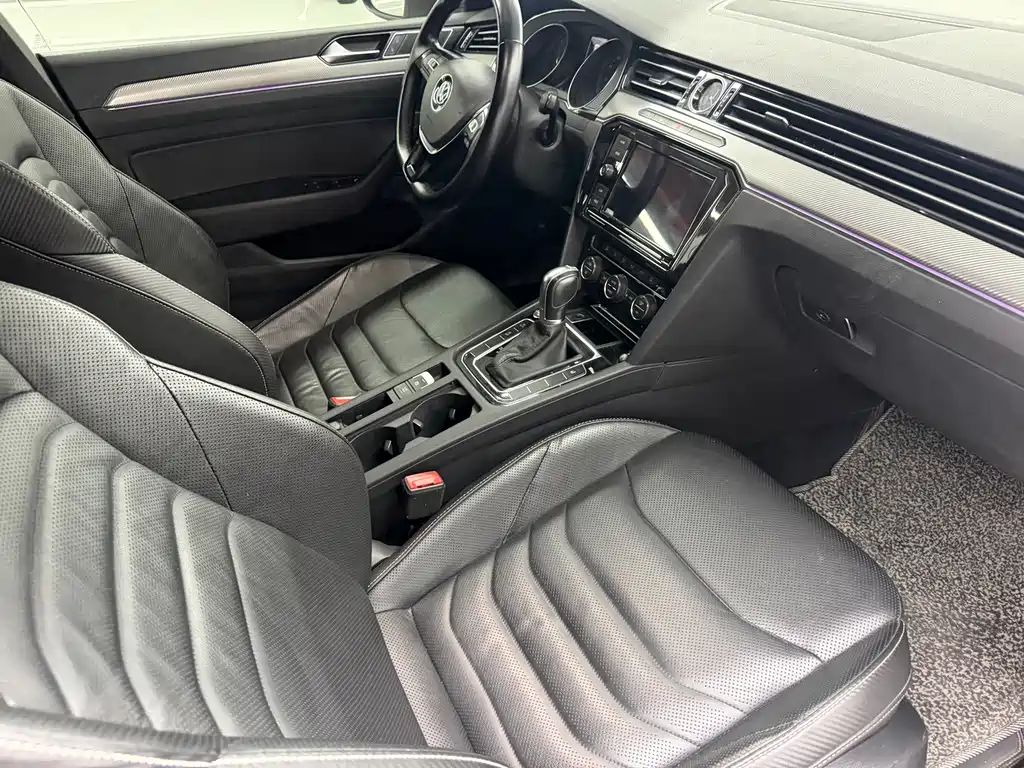 Volkswagen CC — миниатюра 7