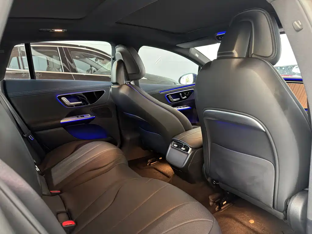 Mercedes-Benz EQE — миниатюра 6