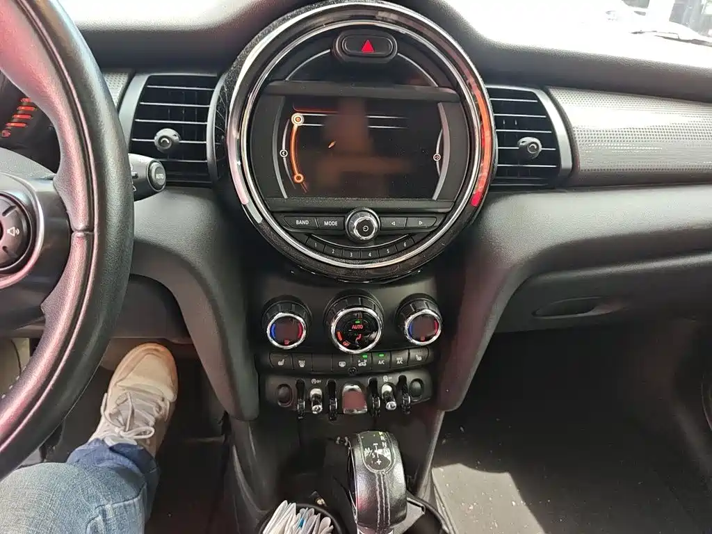 MINI Mini — миниатюра 6