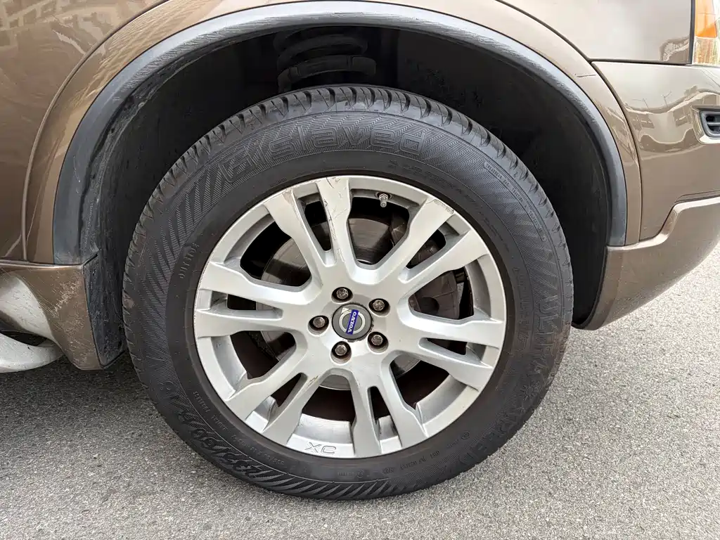 Volvo XC Classic — миниатюра 18