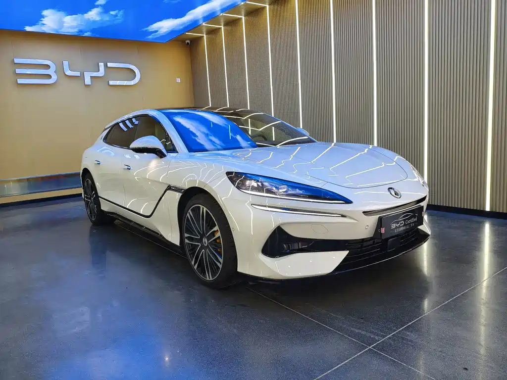 Denza Denza Z9GT — миниатюра 3