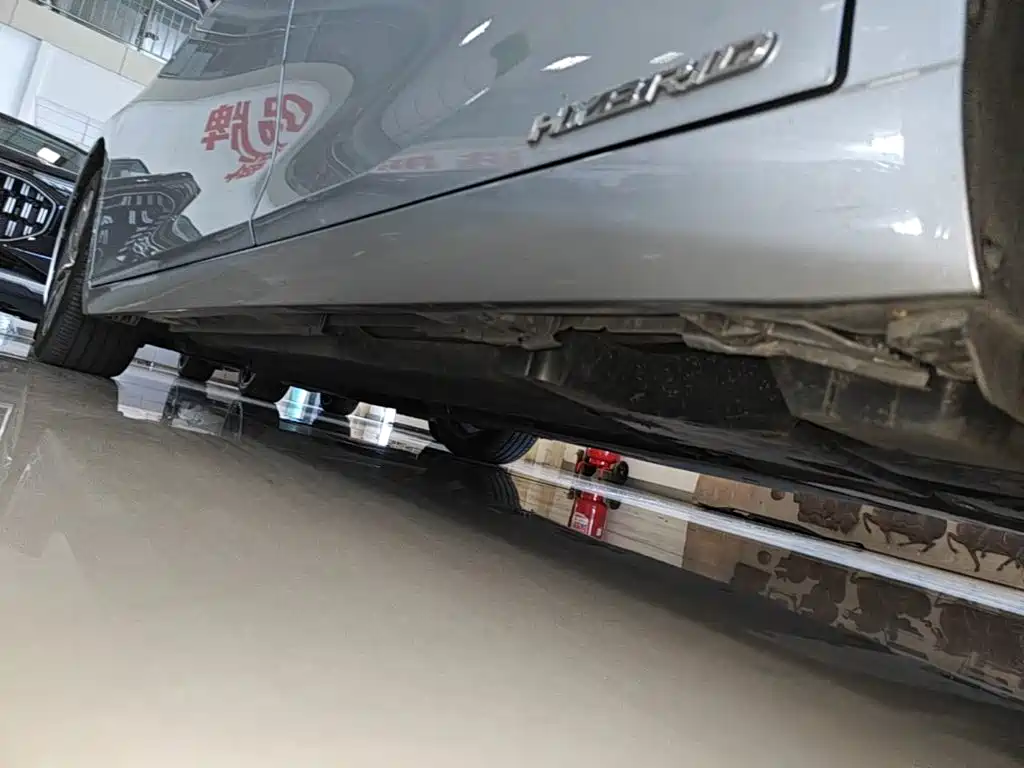 Lexus ES — миниатюра 22