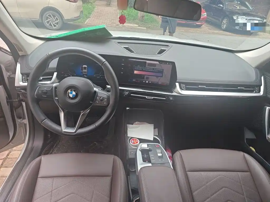BMW X1 — миниатюра 5