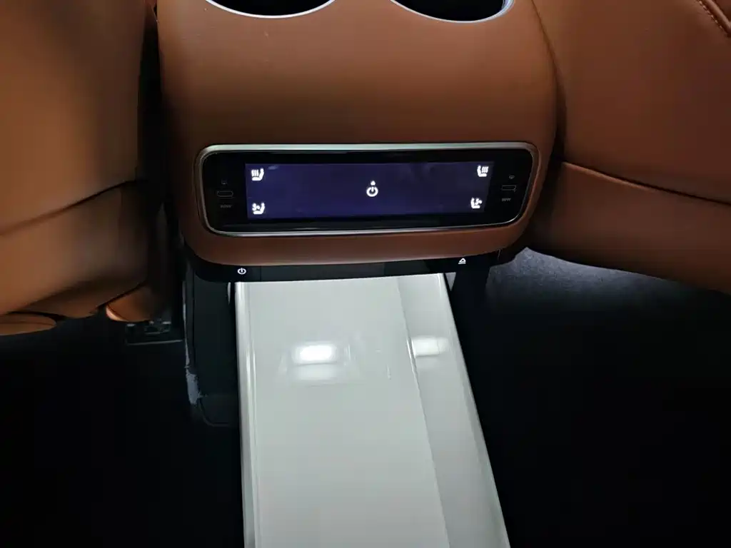 Li Auto Li L9 — миниатюра 11
