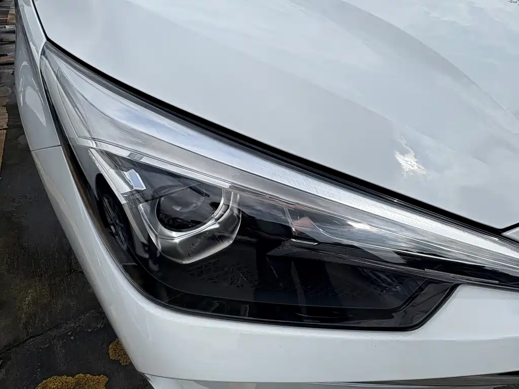 Roewe i5 — миниатюра 4