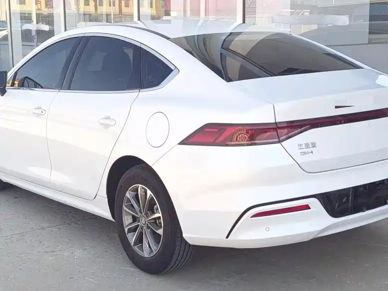 BYD Qin PLUS — миниатюра 2